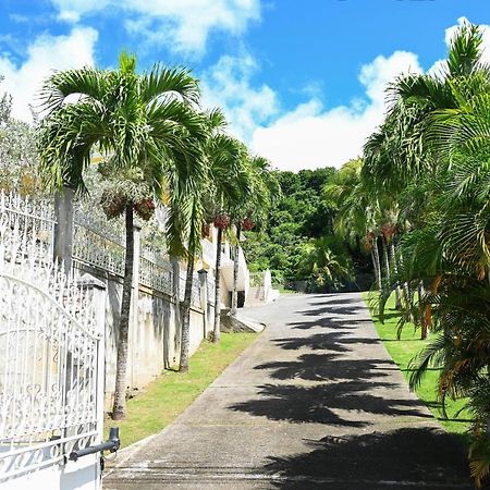 Villa D Ennry ปวงต์-นัวร์ ภายนอก รูปภาพ
